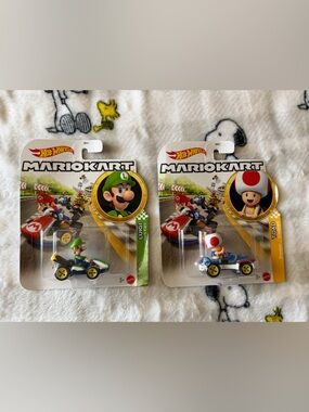 Hot Wheels Mario Kart Luigi & Toad Sneaker Kart Lot – New Sealed
